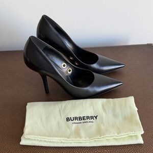 Burberry Classic Black Stiletto Pumps